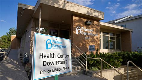 Abortion clinic ban in Utah challenged by lawsuit